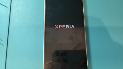 XPERIA10Ⅳ画面故障の修理【スマホ修理所沢】