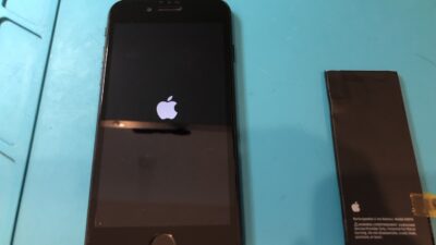 iPhoneSE3バッテリー交換【iPhone修理所沢】