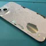 iPhone14Plus背面ガラス割れ修理【iPhone修理所沢】