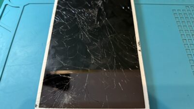 docomoタブレットd-tab画面修理【スマホ修理所沢】