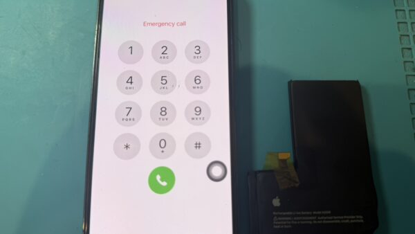 iPhone13Proバッテリー交換【iPhone修理所沢】