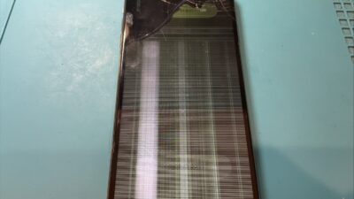 iPhoneXsMax 液晶故障の画面修理【iPhone修理所沢】