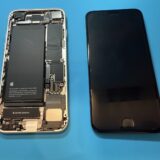 画面の縞模様が気になるiPhoneSE3の修理【iPhone修理川越】