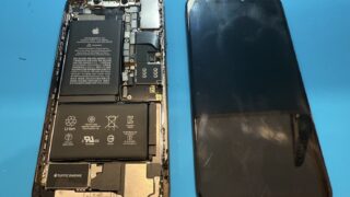 iPhoneXsMax画面故障の修理ご依頼【iPhone修理...
