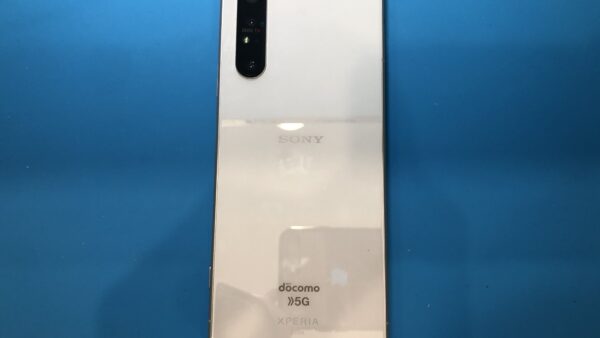 XPERIA 1 Ⅲ バッテリー交換【iPhone.Android修理所沢】