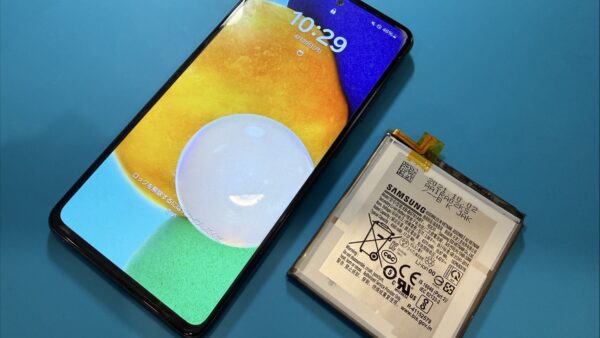 GalaxyA52バッテリー交換【スマホ修理所沢】