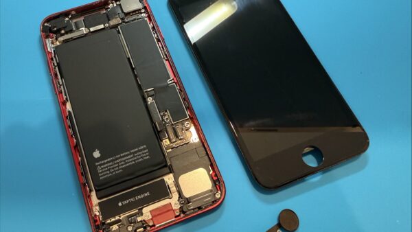 iPhoneSE3ホームボタン不良の修理【iPhone修理所沢】