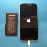 iPhone13バッテリー交換のご依頼【iPhone修理所沢】