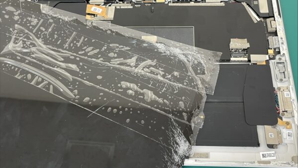 SurFace(サーフェス)Pro7画面割れ修理【SurFace修理所沢】