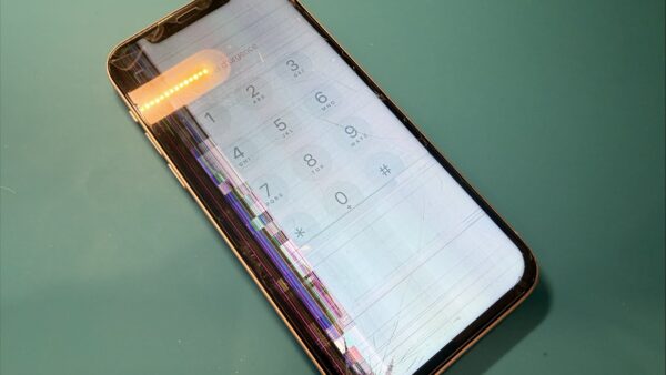 所沢でiPhone12画面修理も即日修理【iPhone修理川越】