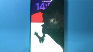 重度の画面破損iPhone13画面修理【iPhone修理所沢...