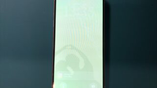 グリーンスクリーン状態のiPhone15画面修理【iPhon...