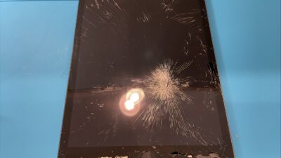 iPad第9世代画面割れ修理9,900円【iPad修理所沢】