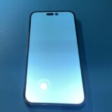 画面が真っ白になってしまった14Proの画面修理【iPhone修理所沢】