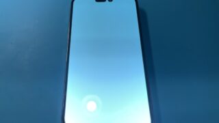 画面が真っ白になってしまった14Proの画面修理【iPhon...