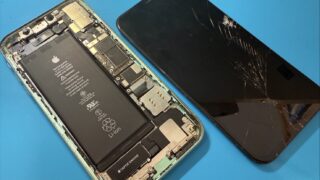 画面割れタッチ不具合でお悩みなら【iPhone修理所沢】