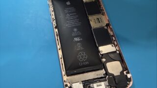 iPhoneバッテリー膨張の修理ご依頼【iPhone修理所沢...