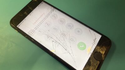 iPhoneSE2ガラス割れ液晶故障修理【iPhone修理所沢】